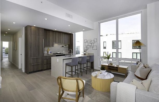 607 5212 Cambie Street Cambie