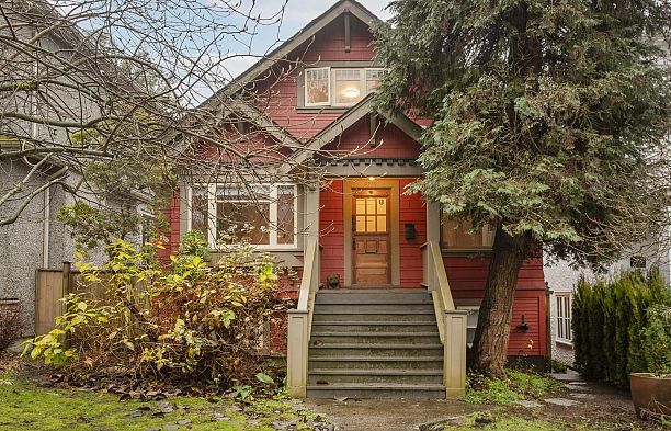 3716 W 30th Avenue Dunbar