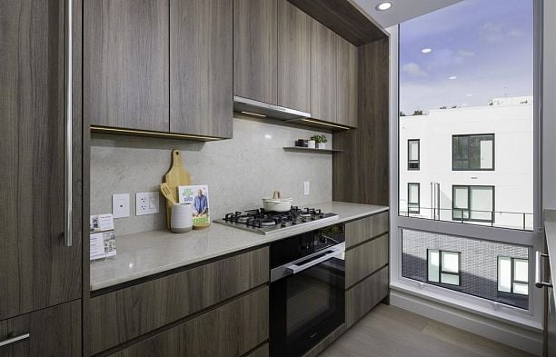 607 5212 Cambie Street Cambie