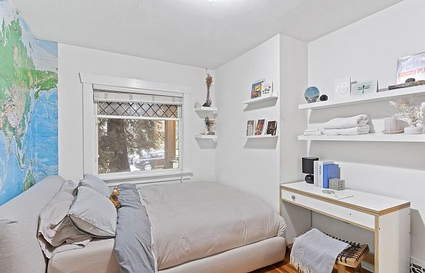 3716 W 30th Avenue Dunbar