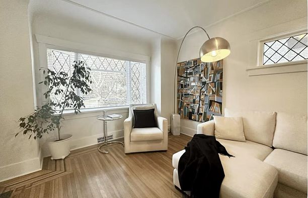 3716 W 30th Avenue Dunbar