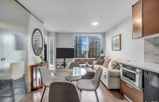 1602 535 Smithe Street Downtown VW