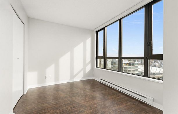 3403 909 MAINLAND STREET, Vancouver BC V6B 1T7 Yaletown