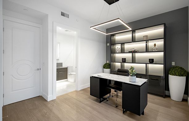 204 1009 Laurier Avenue Shaughnessy