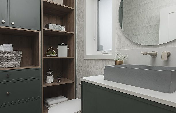 2 8508 East Boulevard S.W. Marine