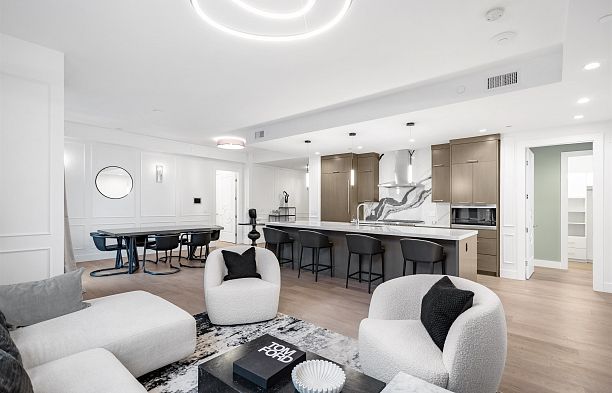 204 1009 Laurier Avenue Shaughnessy