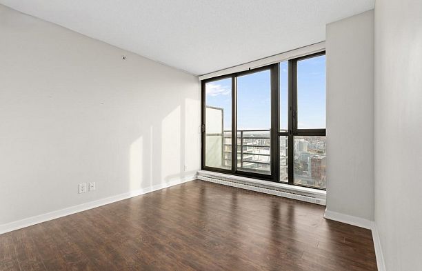 3403 909 MAINLAND STREET, Vancouver BC V6B 1T7 Yaletown