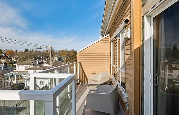 PH5 1503 W 66th Avenue S.W. Marine