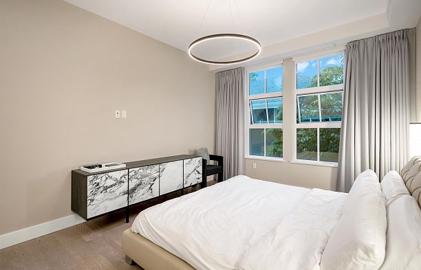 204 1009 Laurier Avenue Shaughnessy