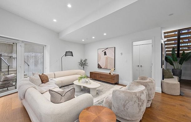 4291 W 29th Avenue Dunbar