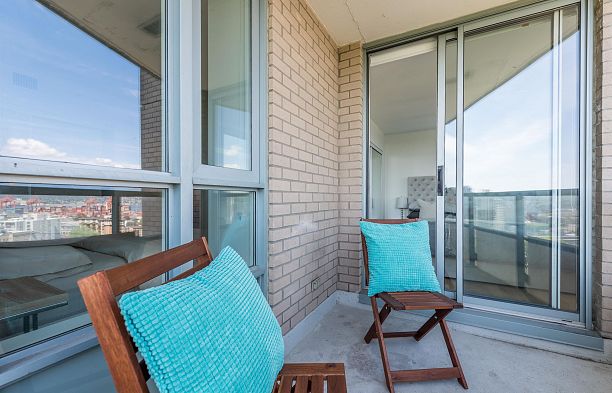 2208 63 KEEFER PLACE, Vancouver BC V6B 6N6 Downtown VW