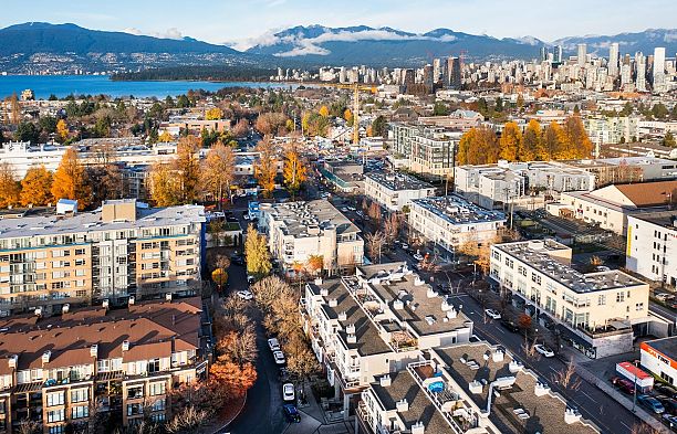 310 2768 Cranberry Drive Kitsilano