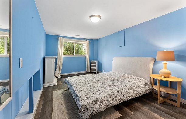 4225 John Street Main