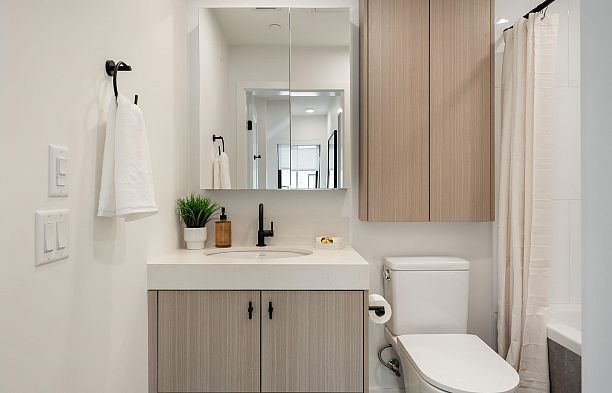 197 W King Edward Ave Street Cambie