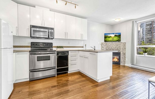 710 939 Homer Street Yaletown