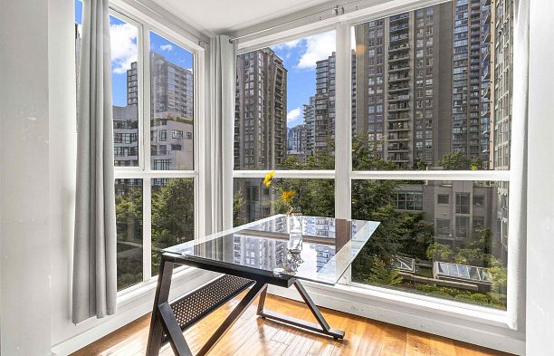 710 939 Homer Street Yaletown