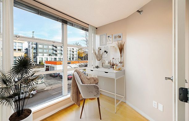 310 2768 Cranberry Drive Kitsilano