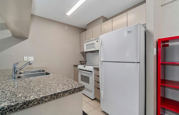 613 1082 Seymour Street Downtown VW