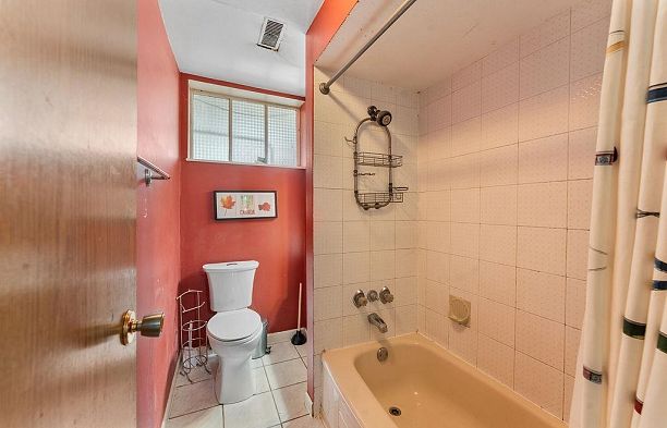 4225 John Street Main