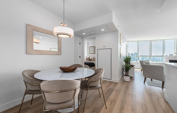 2208 63 KEEFER PLACE, Vancouver BC V6B 6N6 Downtown VW