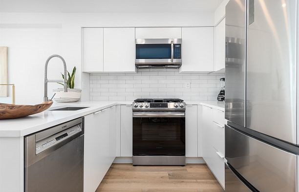 2208 63 KEEFER PLACE, Vancouver BC V6B 6N6 Downtown VW