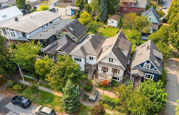 4225 John Street Main