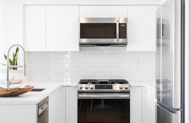 2208 63 KEEFER PLACE, Vancouver BC V6B 6N6 Downtown VW