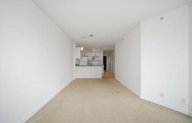 1908 938 Smithe Street Downtown VW