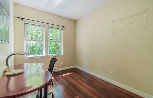 6602 Arbutus Street S.W. Marine