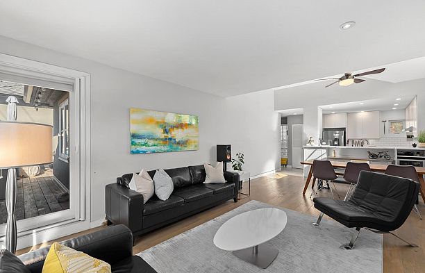 6 2880 W 33rd Avenue MacKenzie Heights