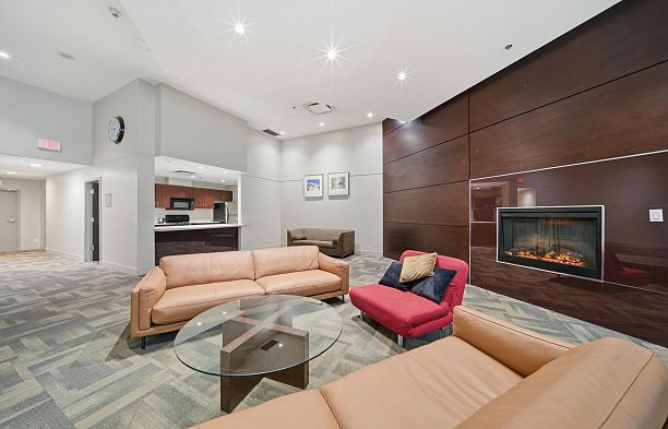 1908 938 Smithe Street Downtown VW