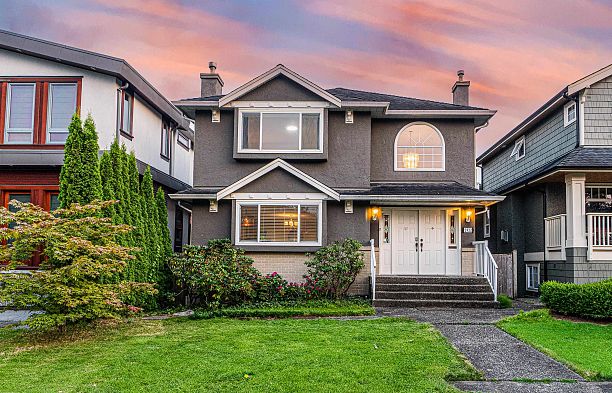 2922 W 22nd Avenue Arbutus
