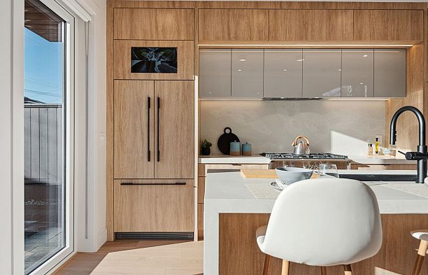 2 3620 W 20th Avenue Dunbar