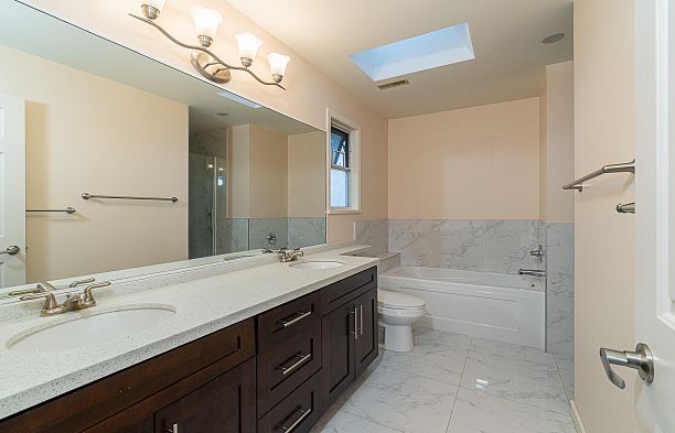 2922 W 22nd Avenue Arbutus