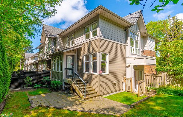 6602 Arbutus Street S.W. Marine