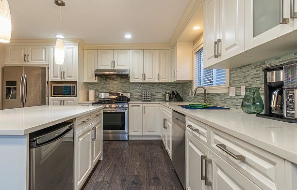 2922 W 22nd Avenue Arbutus