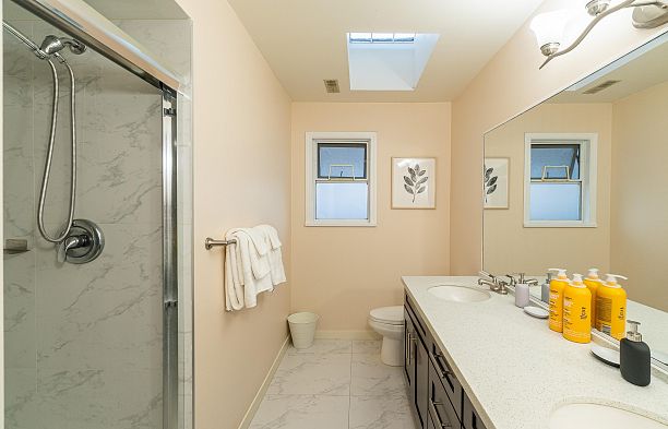 2922 W 22nd Avenue Arbutus