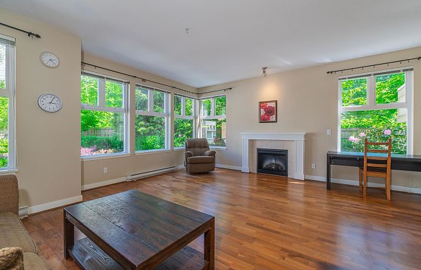 6602 Arbutus Street S.W. Marine