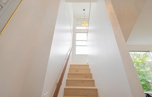 5952 Chancellor Mews University VW