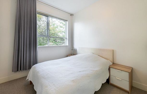 5952 Chancellor Mews University VW