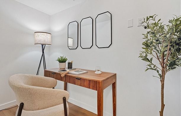 1407 1003 Pacific Street West End VW