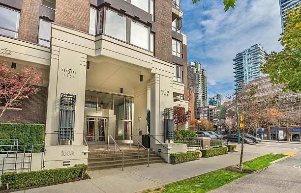 1407 1003 Pacific Street West End VW