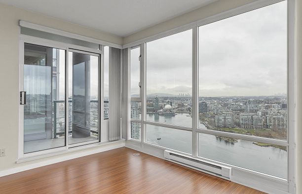 3805 1033 Marinaside Crescent Yaletown