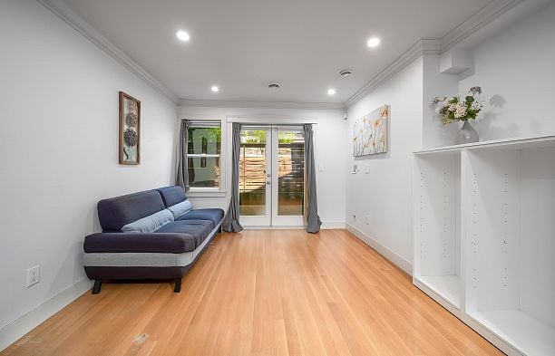 2388 Macdonald Street Kitsilano