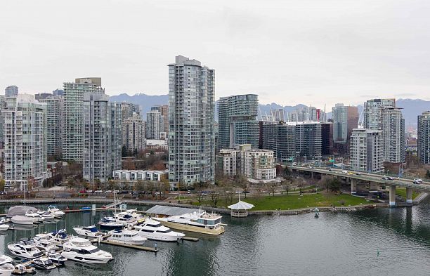 3805 1033 Marinaside Crescent Yaletown
