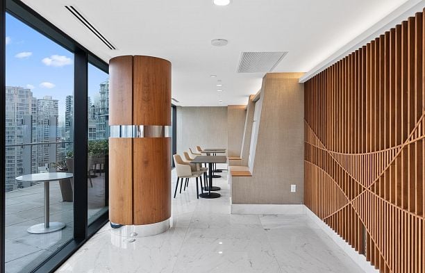 1284 87 Nelson Street Yaletown