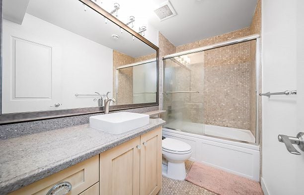 2388 Macdonald Street Kitsilano