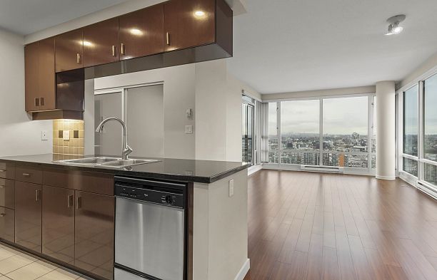 3805 1033 Marinaside Crescent Yaletown