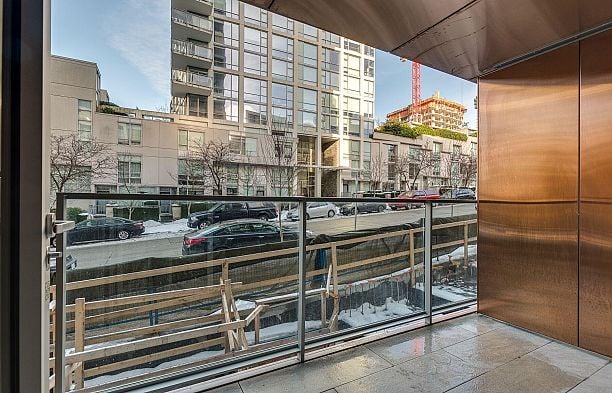 203 1480 HOWE STREET, Vancouver BC V6Z 1C4 Yaletown