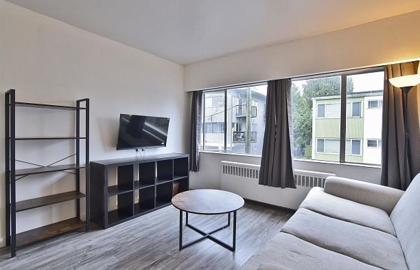 208 1540 HARO STREET, Vancouver BC V6G 1G6 West End VW